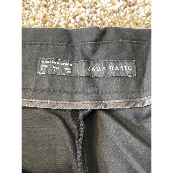ZARA Basics Black shorts; size Large, High waist; pockets - Picture 2 of 6